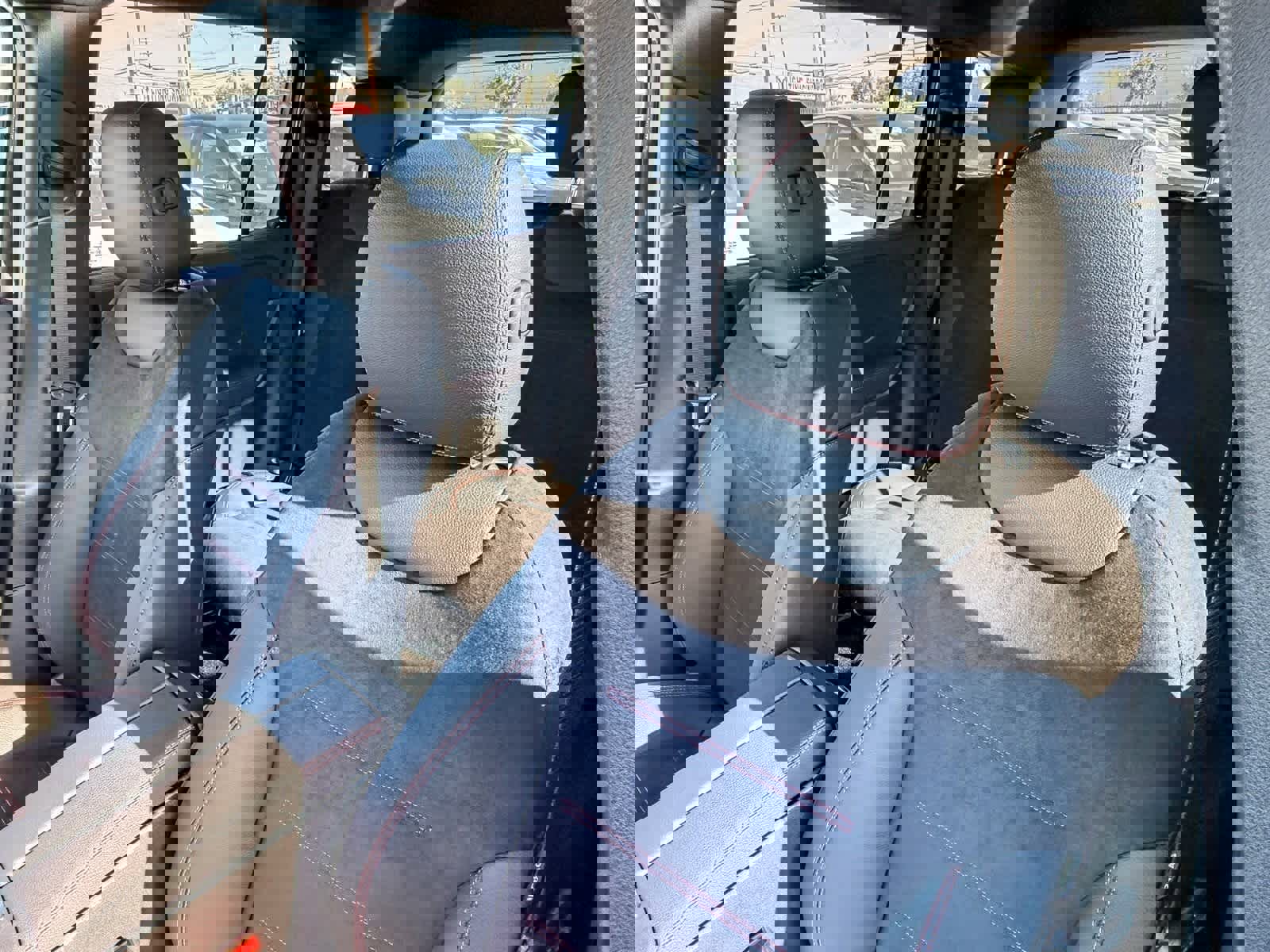 Used 2024 Mercedes-Benz EQB 350 4MATIC SUV image 28