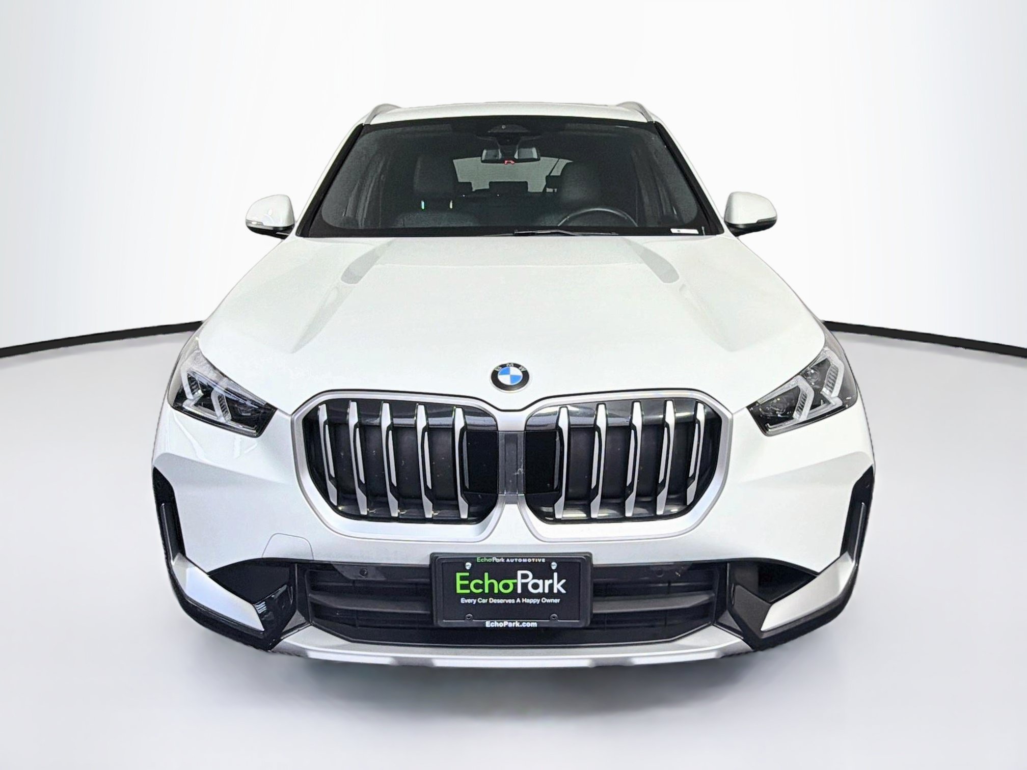 Used 2026 BMW X1 xDrive28i AWD/4WD image 2