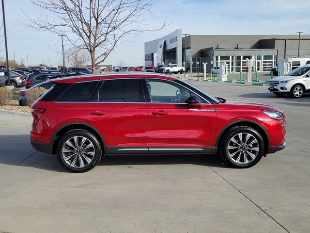 Certified 2022 Lincoln Corsair Reserve w/ Elements Package image 2