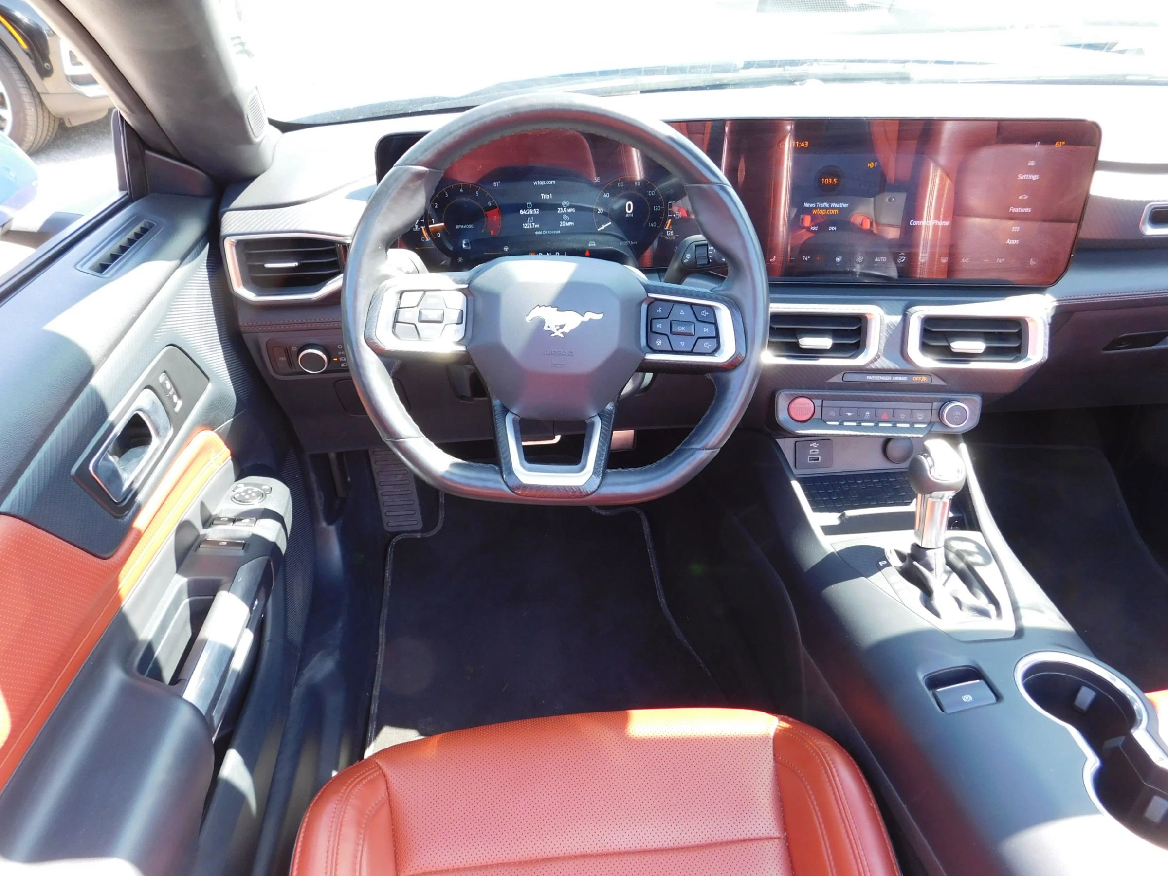 Used 2024 Ford Mustang Premium image 8
