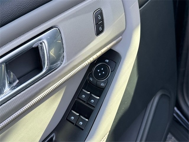 New 2026 Ford Explorer Active w/ Active Comfort Package image 24