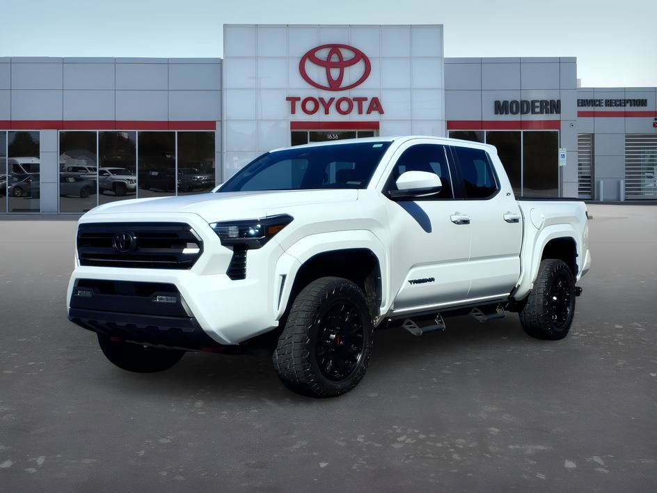Certified 2025 Toyota Tacoma SR5 AWD/4WD image 1