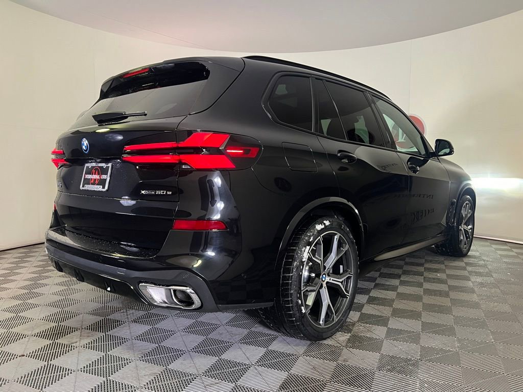 New 2026 BMW X5 xDrive50e w/ M Sport Package image 8