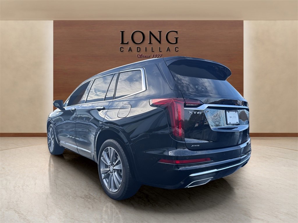 Certified 2022 Cadillac XT6 Premium Luxury w/ Technology Package image 3