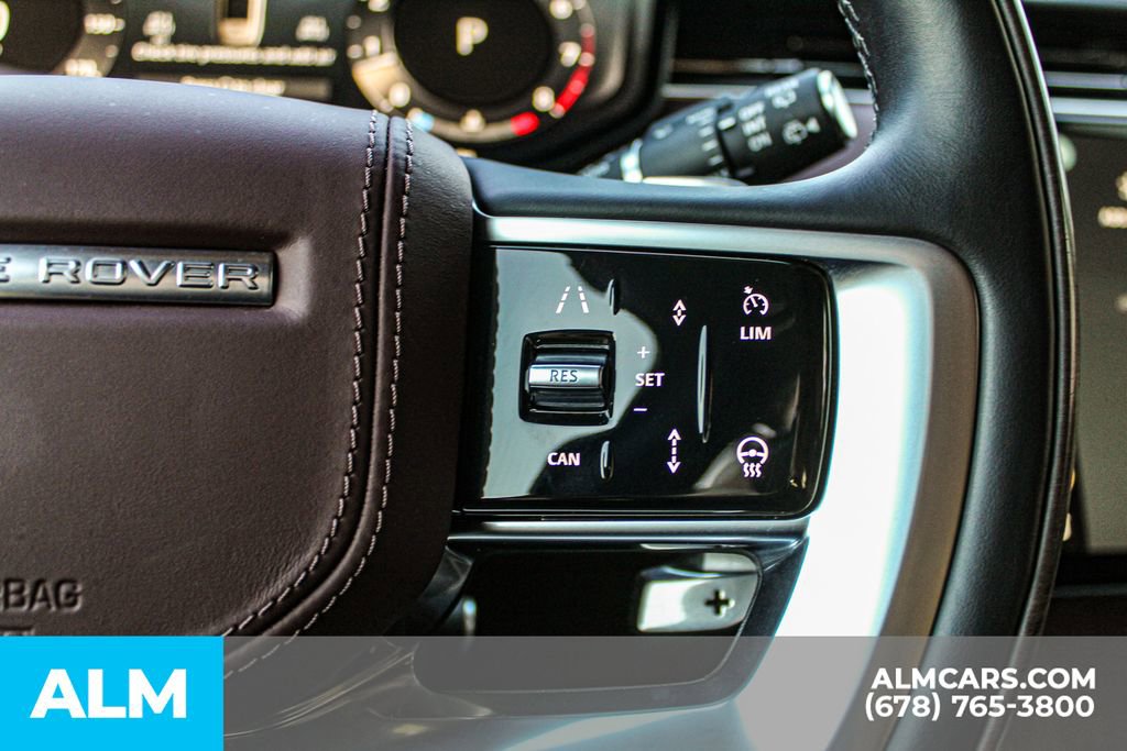 Used 2025 Land Rover Range Rover Autobiography image 23