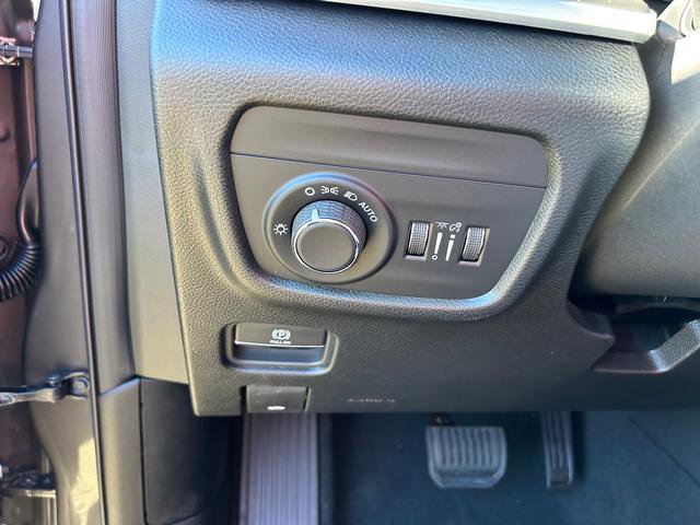 New 2025 Jeep Grand Cherokee 4WD image 18
