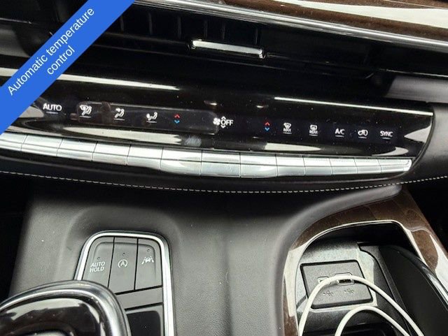 Used 2023 Cadillac Escalade Sport Platinum w/ LPO, ONYX Package image 16