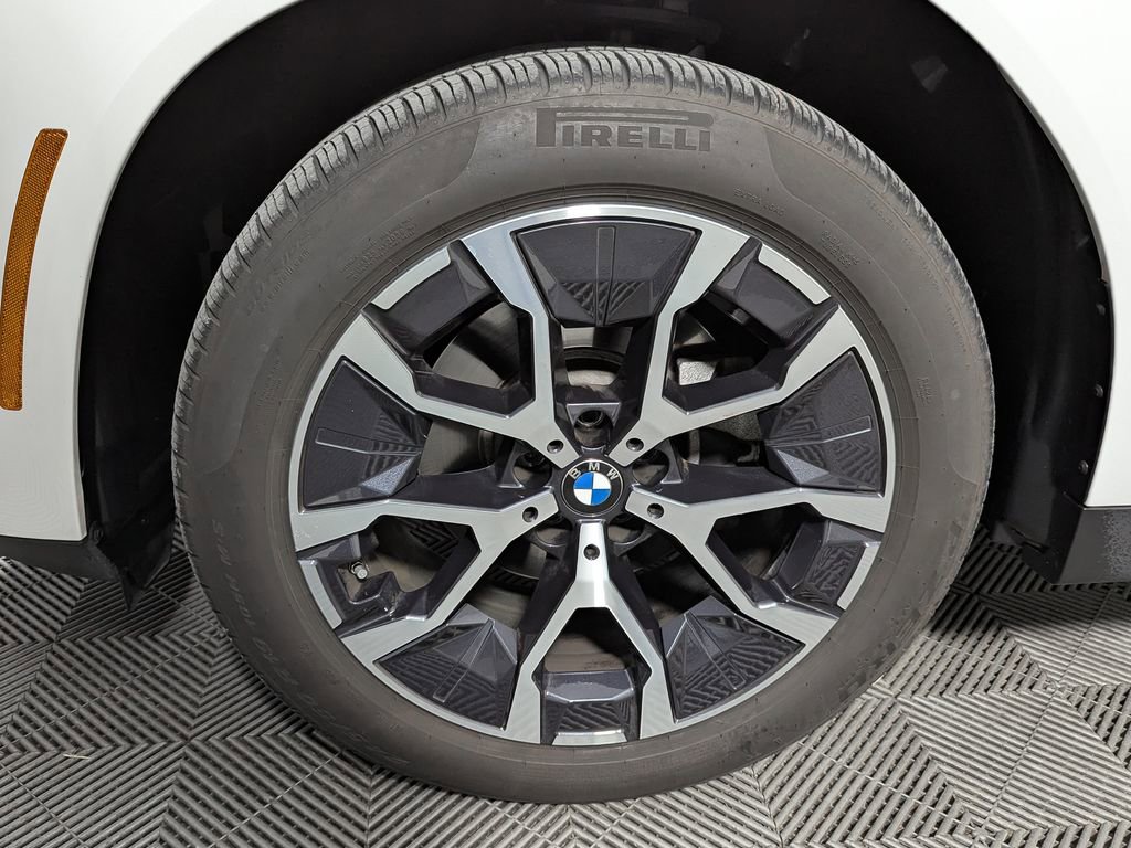 Used 2025 BMW X3 xDrive30i w/ Convenience Package image 47