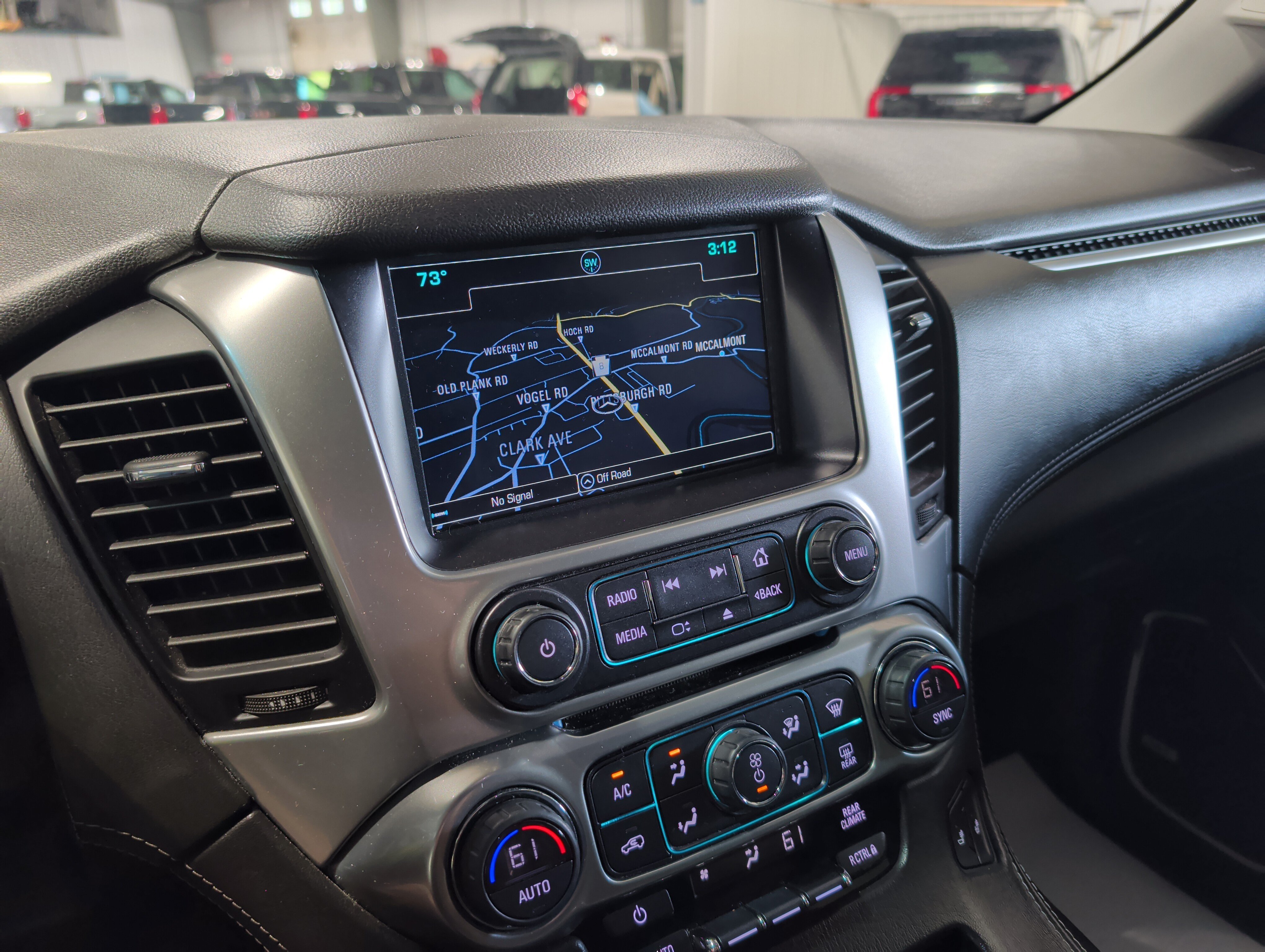 Used 2020 Chevrolet Tahoe LT AWD/4WD image 27