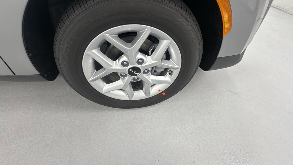 New 2025 Kia Soul LX image 9