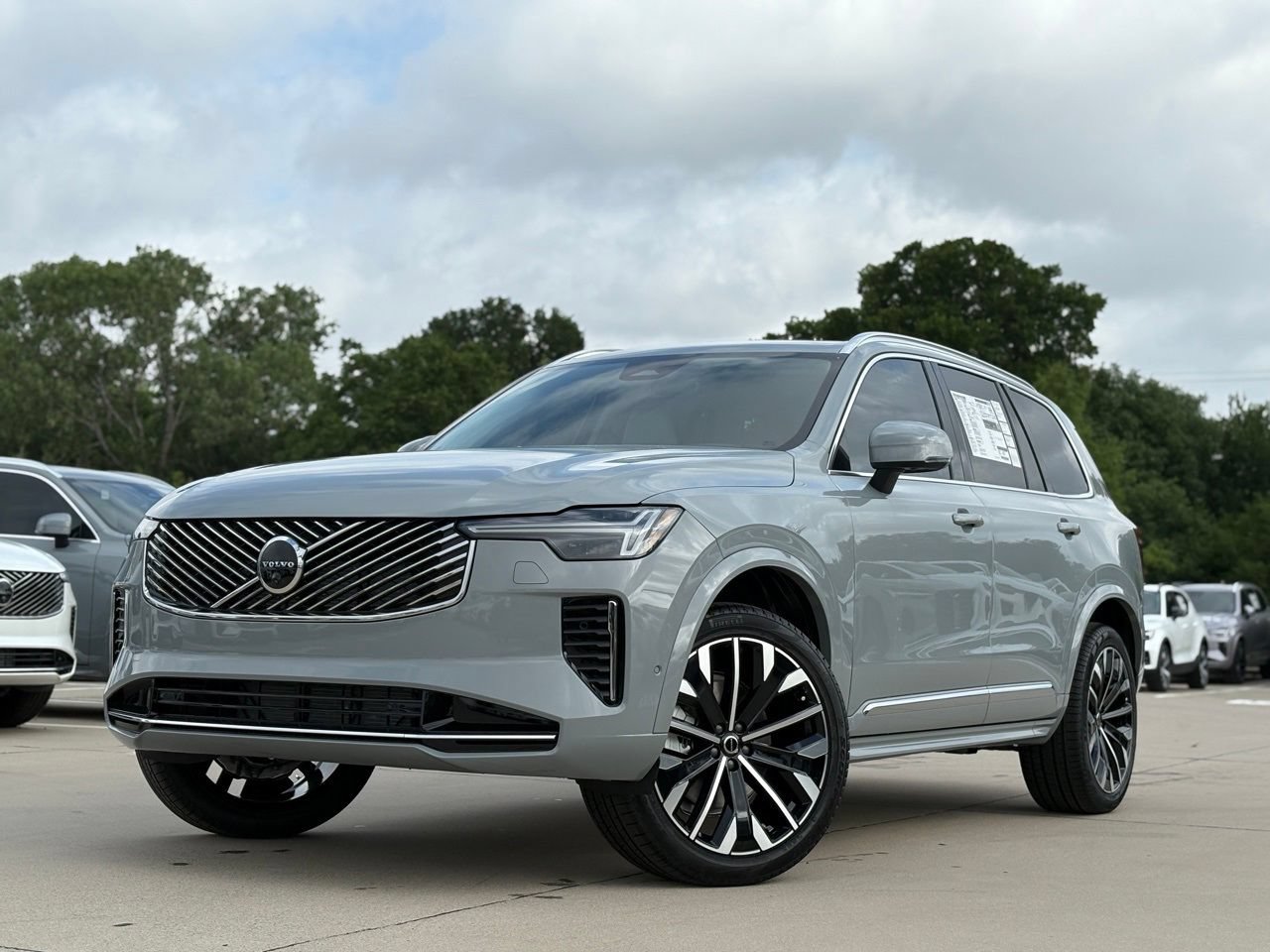 New 2026 Volvo XC90 B6 Ultra w/ Protection Package AWD/4WD video 1