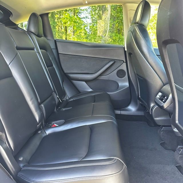 Used 2020 Tesla Model Y Long Range AWD/4WD image 19