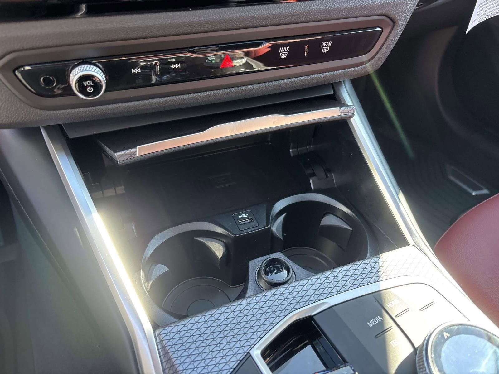 New 2026 BMW 330i xDrive Sedan w/ Premium Package image 23