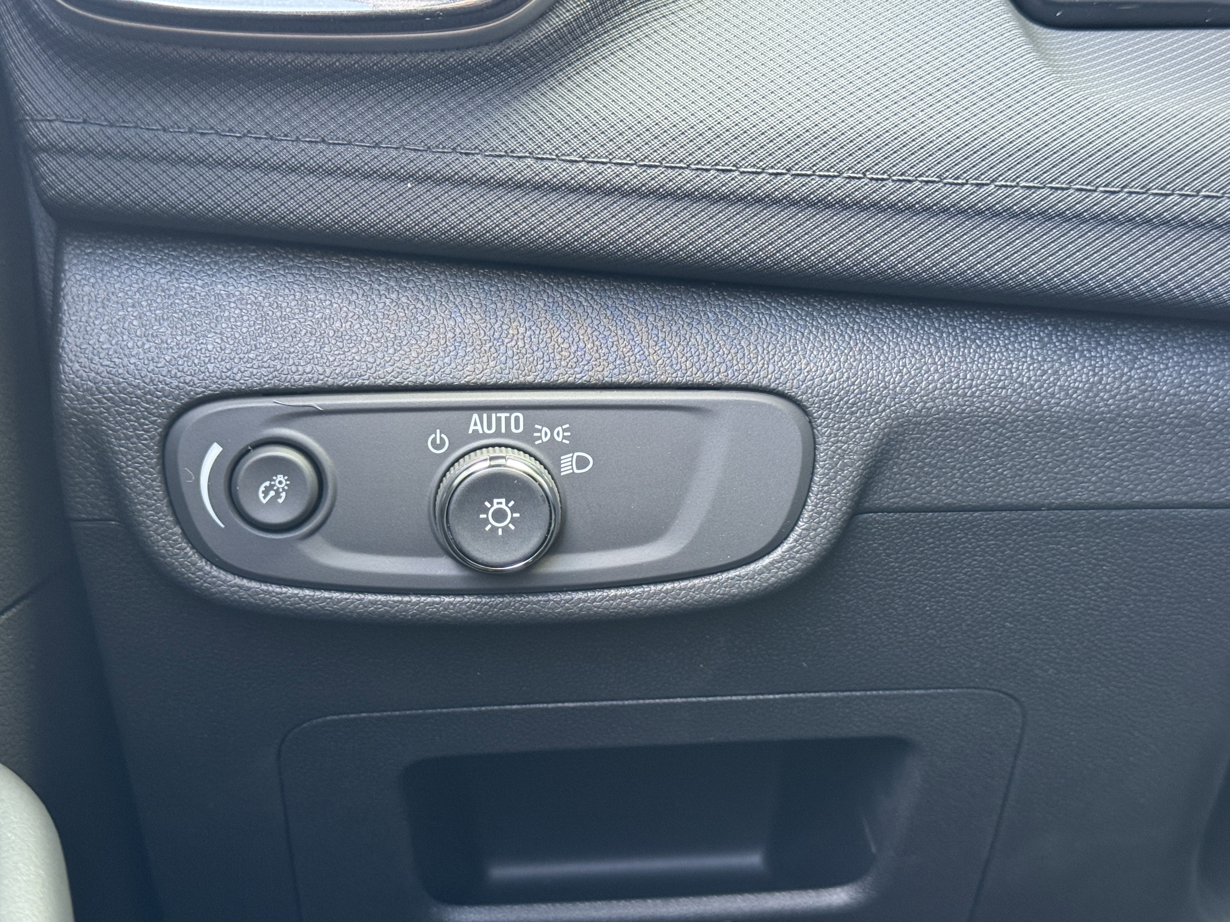 New 2026 Chevrolet TrailBlazer LT w/ LT Cold Weather Package image 29