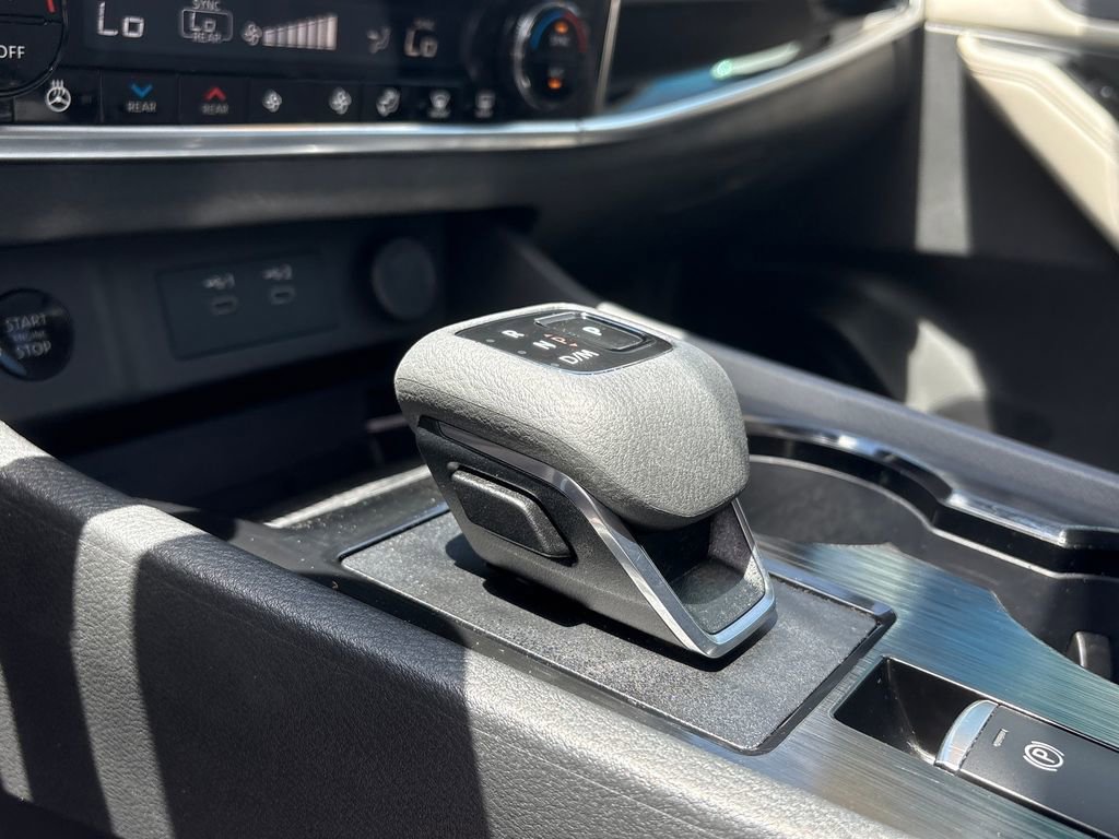 Certified 2024 Nissan Rogue SL w/ SL Premium Package FWD image 23