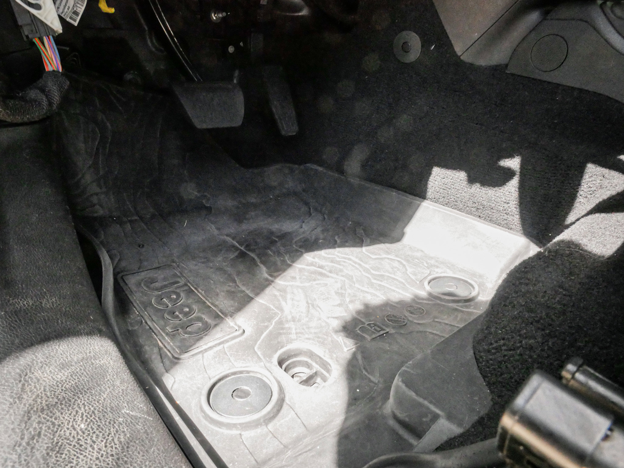 Used 2023 Jeep Gladiator Mojave w/ Trailer Tow Package image 15