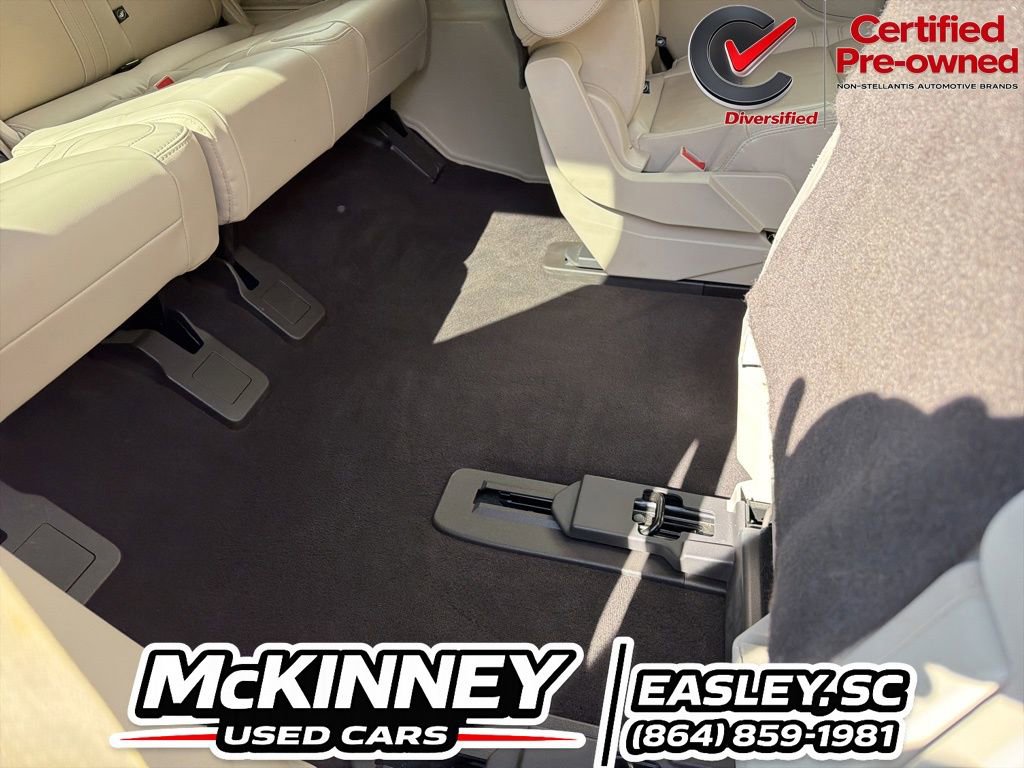 Used 2020 Lincoln Navigator 2WD image 30