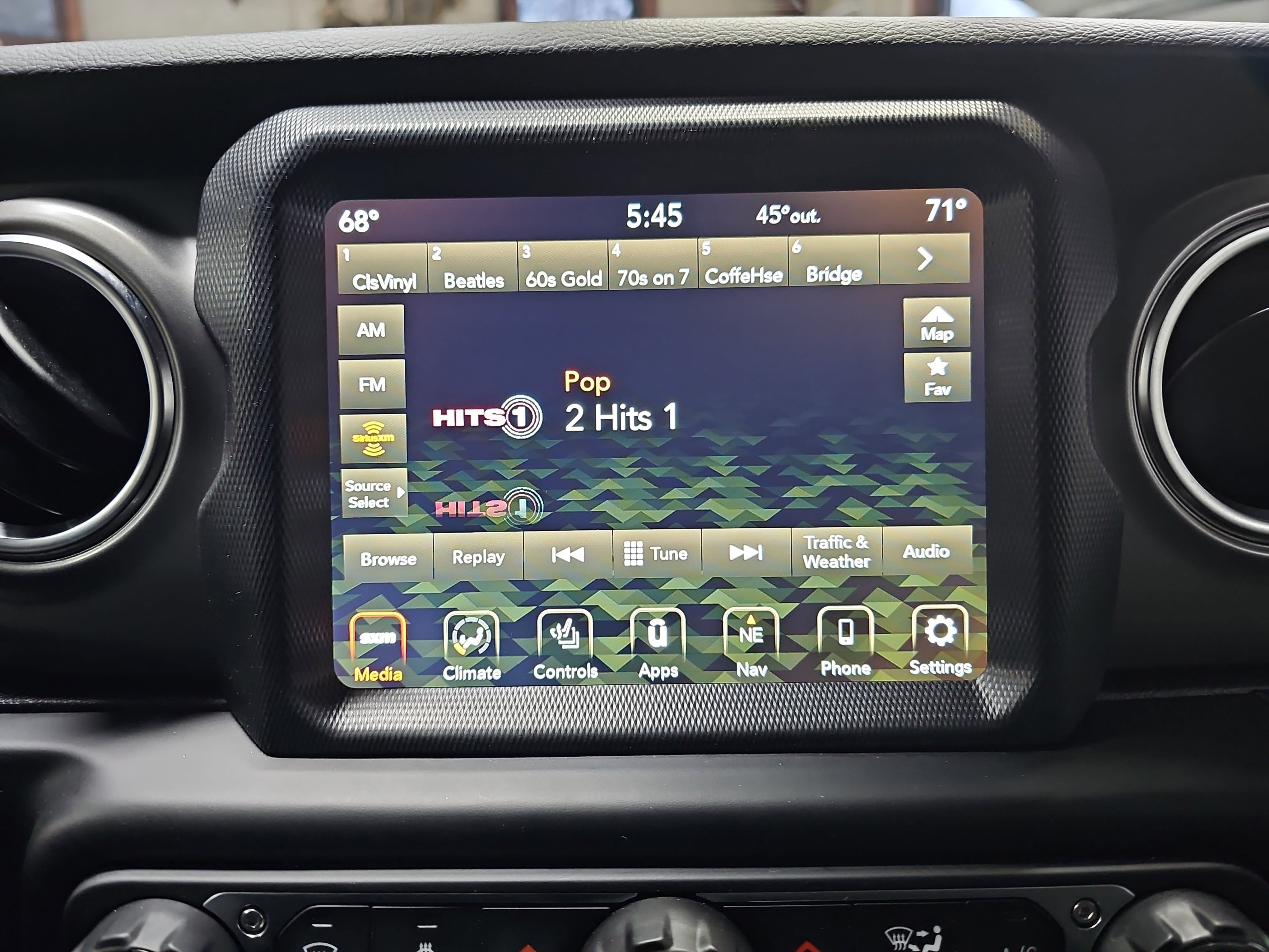 Used 2023 Jeep Wrangler Unlimited Rubicon 4xe w/ Safety Group image 22