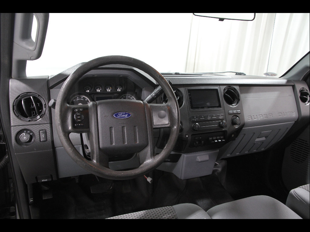 Used 2015 Ford F250 XL w/ Power Equipment Group image 6