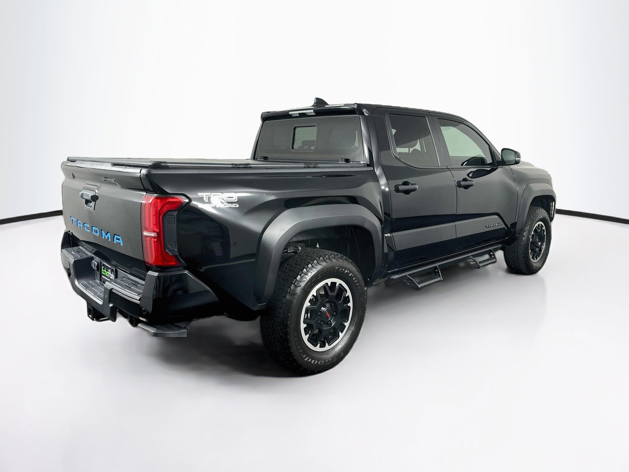 Used 2024 Toyota Tacoma TRD Off-Road w/ TRD Off Road Upgrade Package AWD/4WD image 9