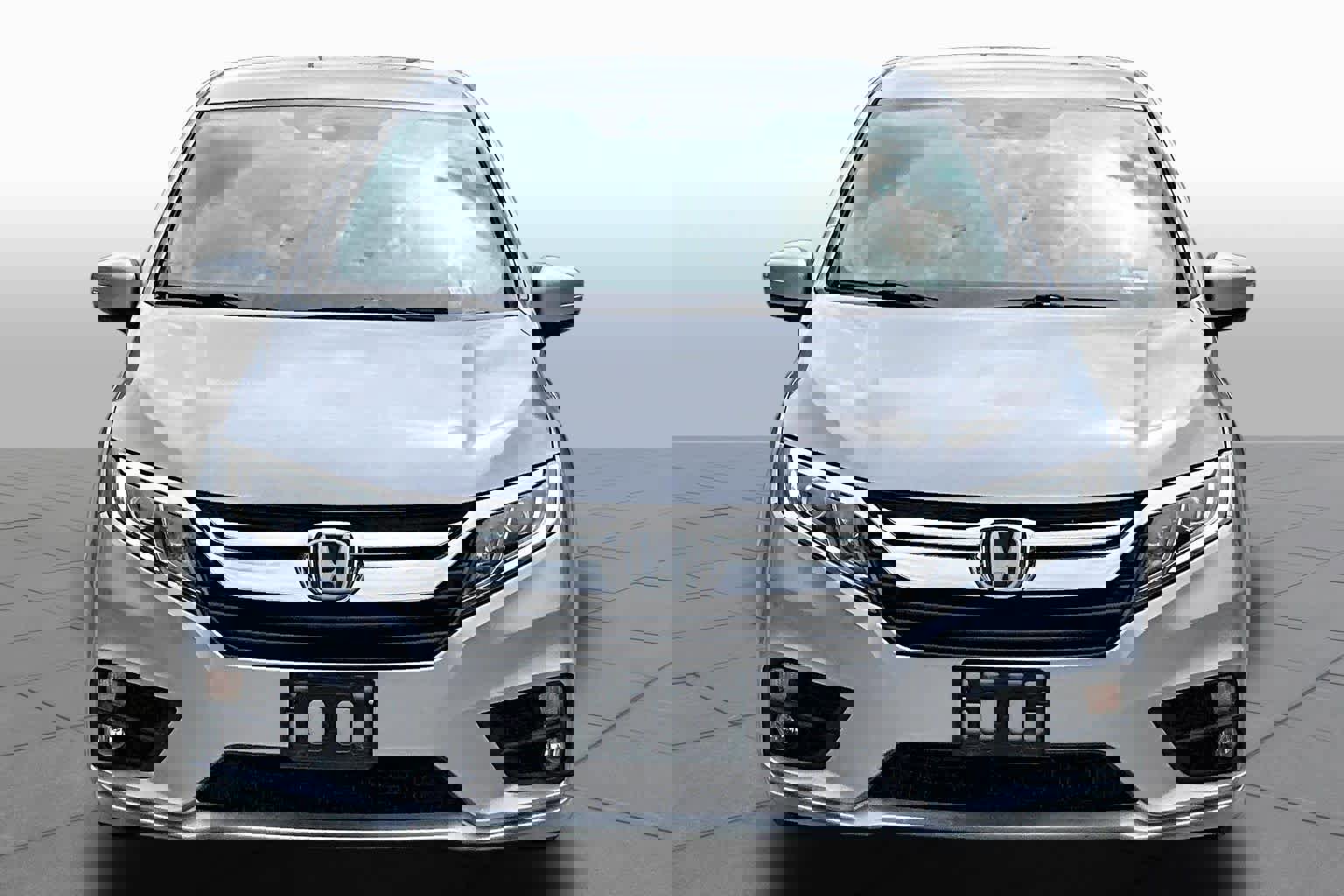 Used 2018 Honda Odyssey EX image 4