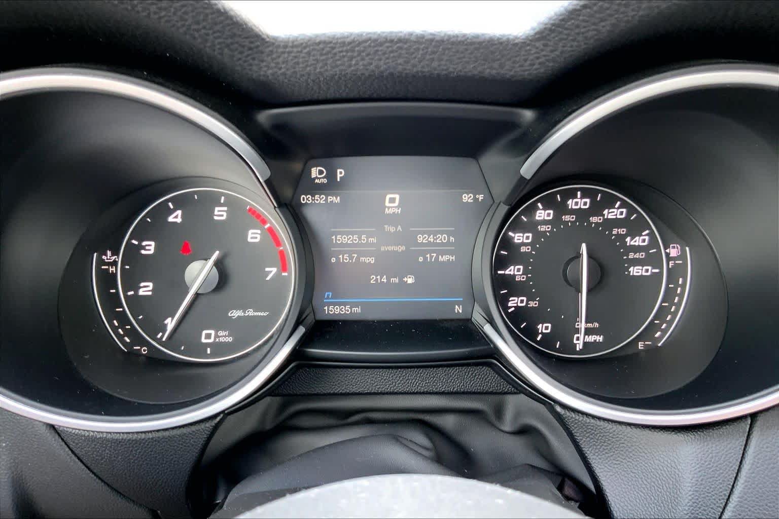 Used 2023 Alfa Romeo Stelvio Ti AWD/4WD image 26