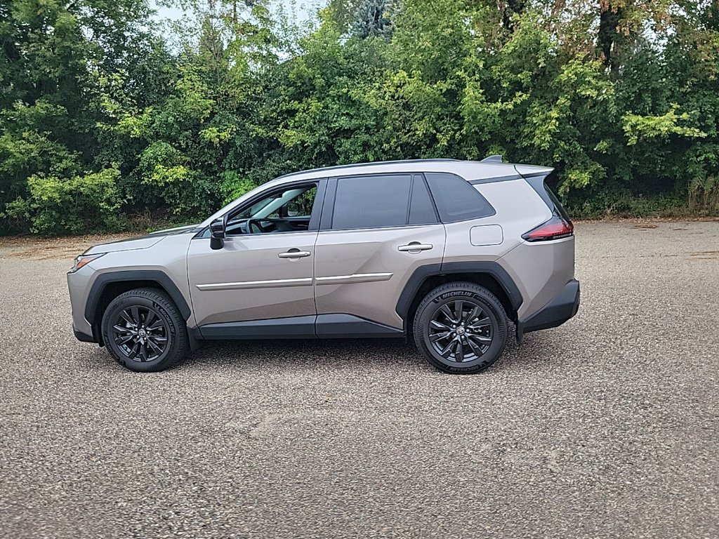 Used 2026 Toyota RAV4 XLE Premium w/ Panoramic Sun Roof Package AWD/4WD image 18