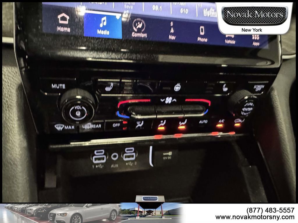 Used 2022 Jeep Grand Cherokee L Limited image 23