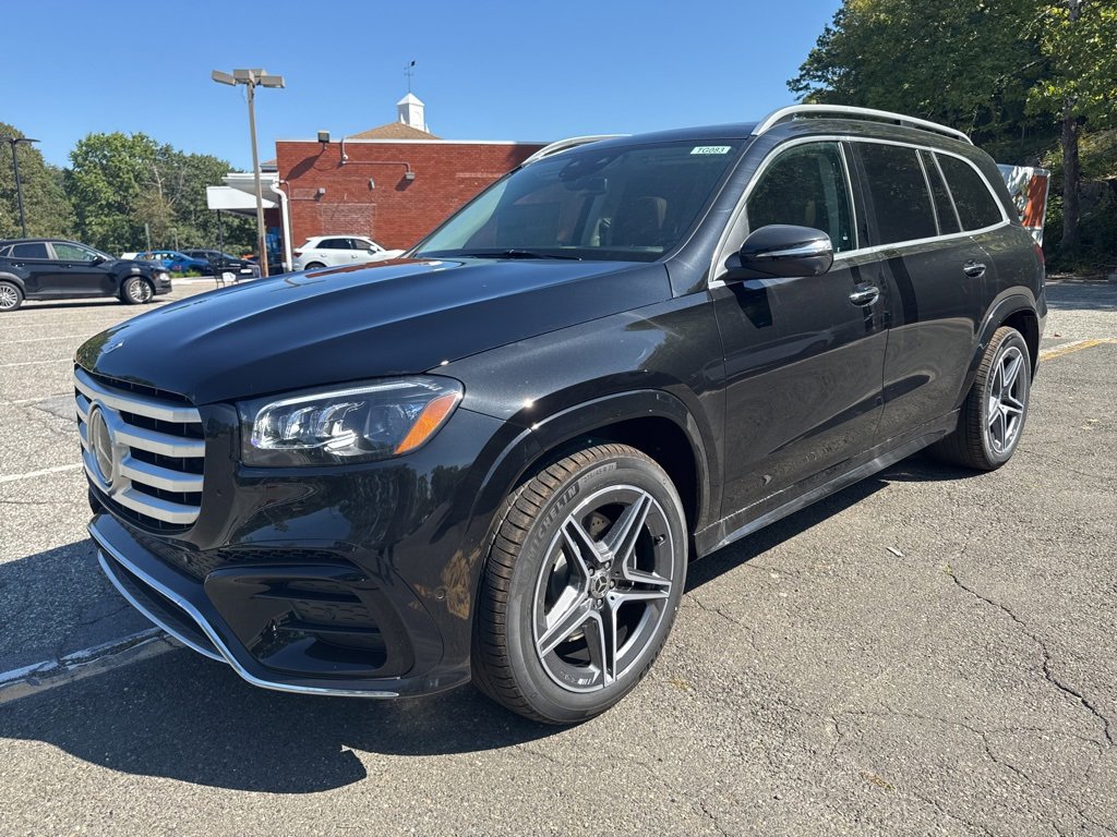 New 2026 Mercedes-Benz GLS 450 4MATIC image 3