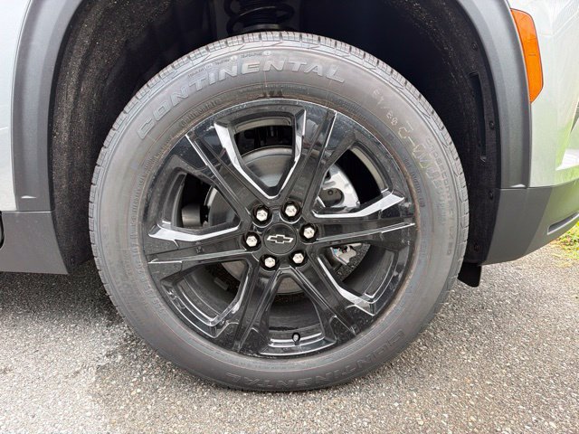 New 2027 Chevrolet Traverse LT w/ Midnight/Sport Edition AWD/4WD image 7