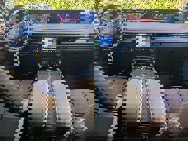 New 2025 Lincoln Navigator Reserve image 5