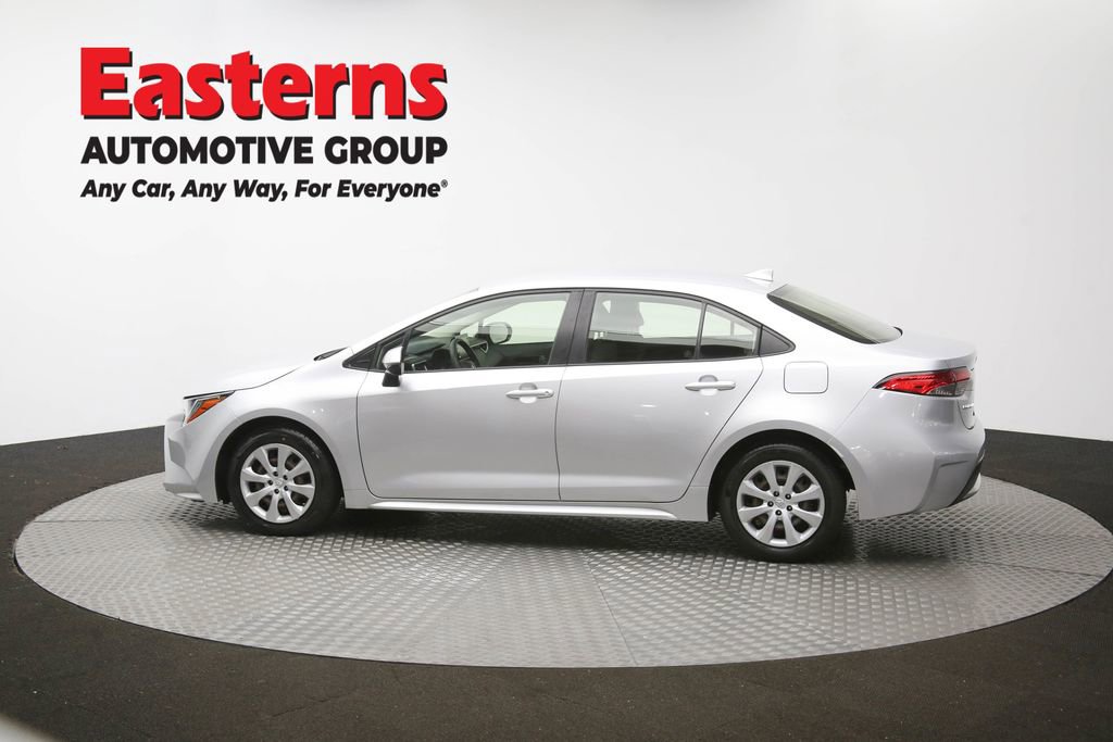 Used 2022 Toyota Corolla LE FWD image 60