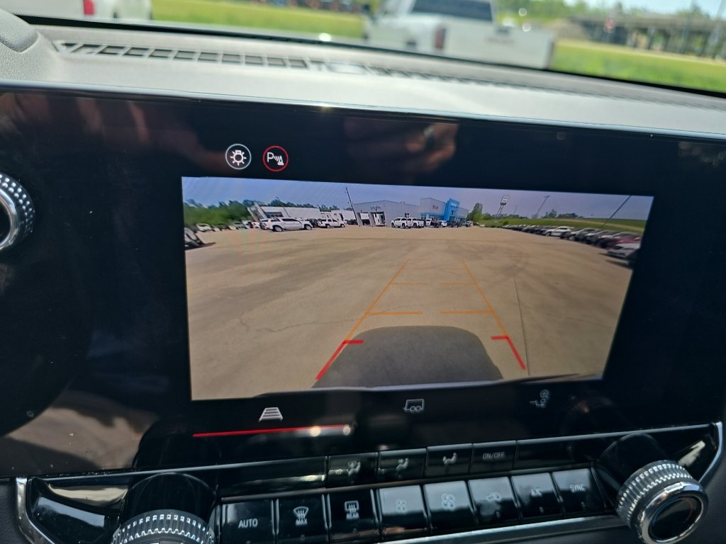 Used 2025 GMC Canyon Elevation w/ Convenience Package image 25