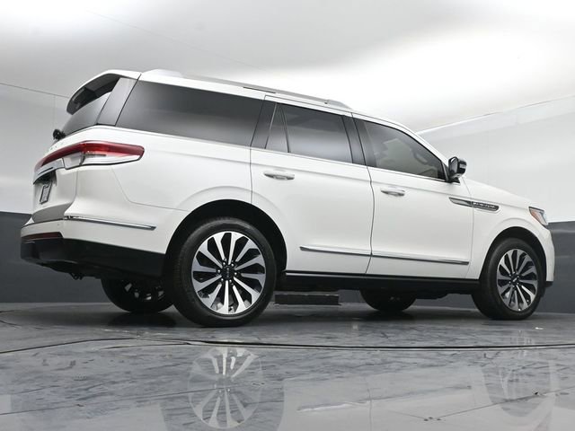 Used 2024 Lincoln Navigator Reserve image 45