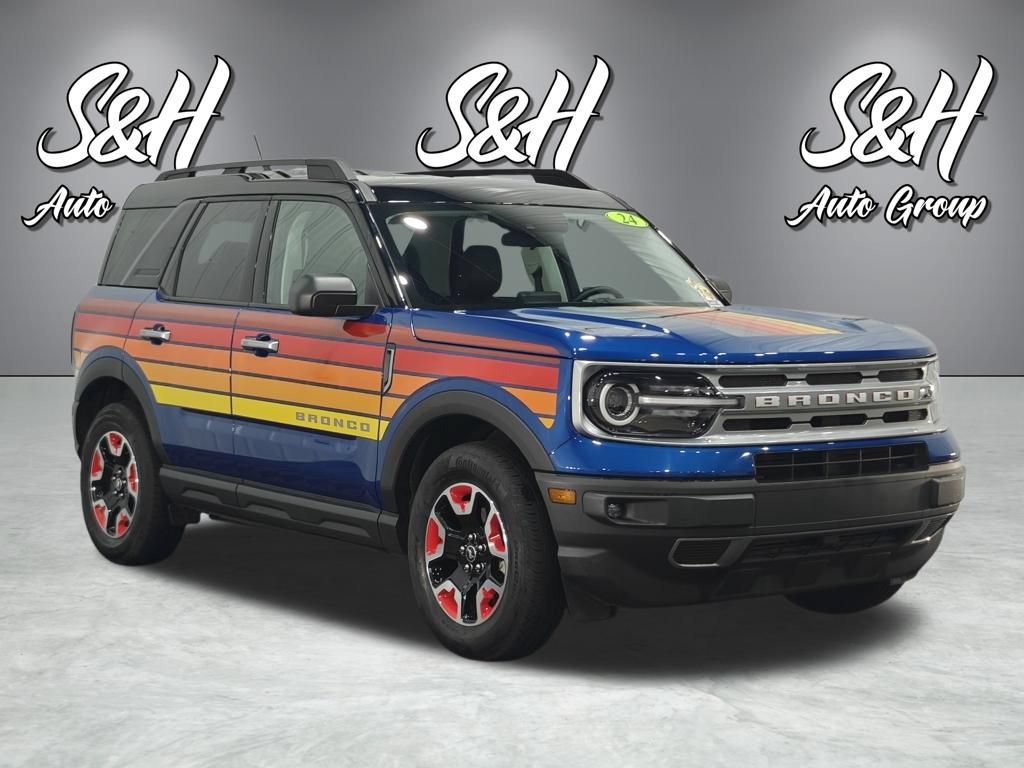 Used 2024 Ford Bronco Sport Free Wheeling w/ Convenience Package AWD/4WD image 2