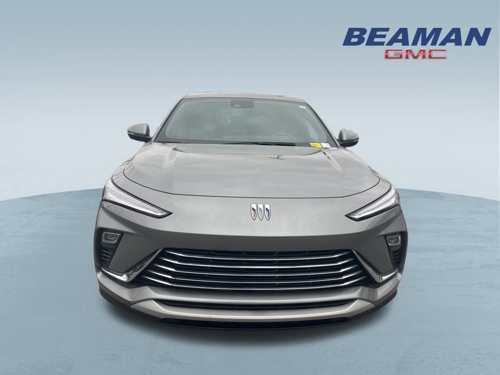 Used 2024 Buick Envista Preferred image 2