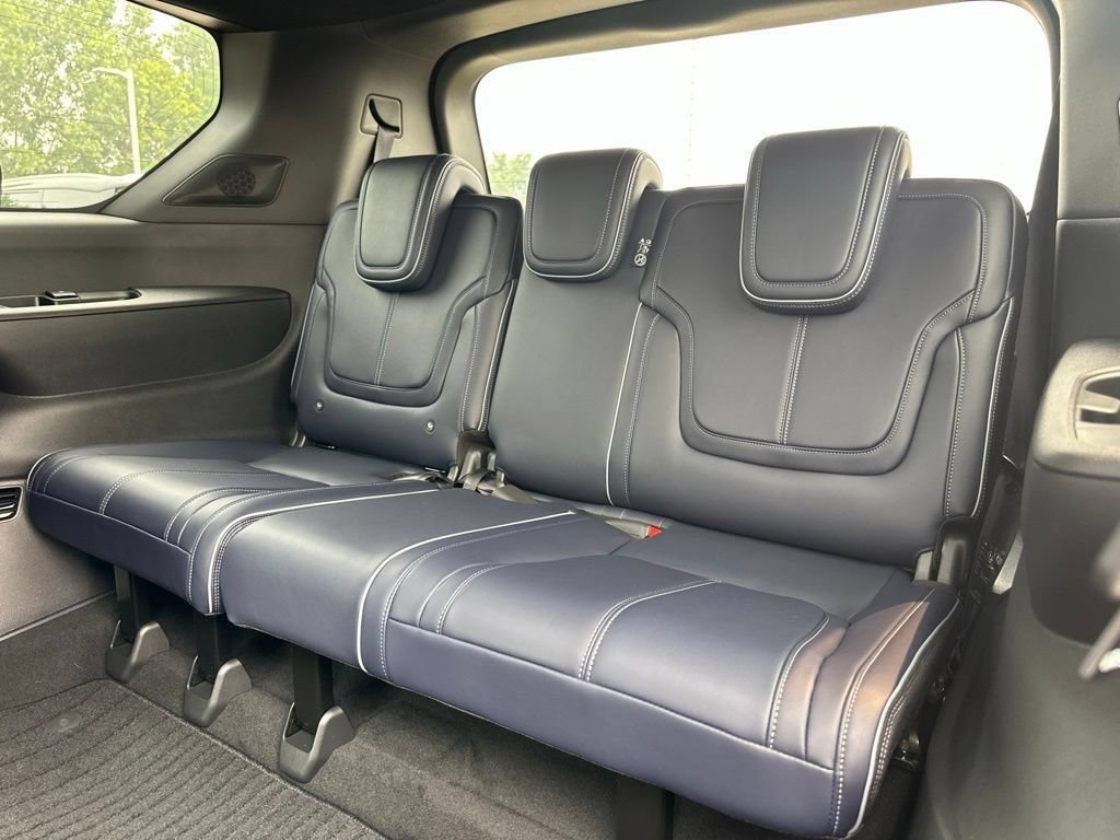 New 2027 INFINITI QX80 Sensory w/ Sport Exterior Package AWD/4WD image 31