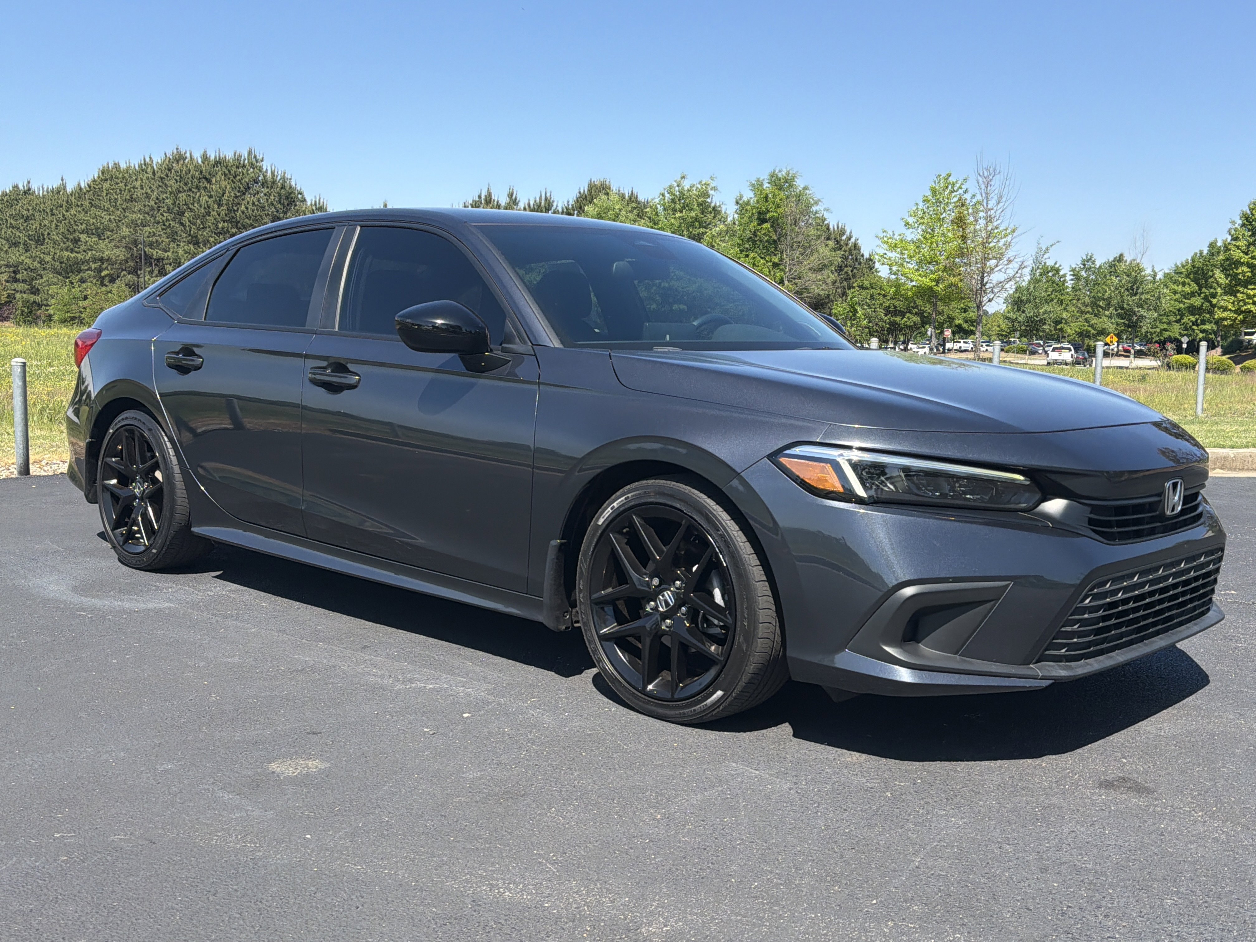 Used 2023 Honda Civic Sport image 2