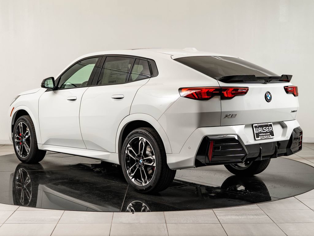 New 2026 BMW X2 xDrive28i w/ Technology Package AWD/4WD image 6