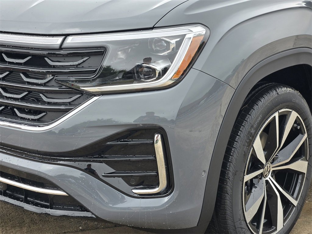 New 2026 Volkswagen Atlas Cross Sport SEL Premium R-Line image 6
