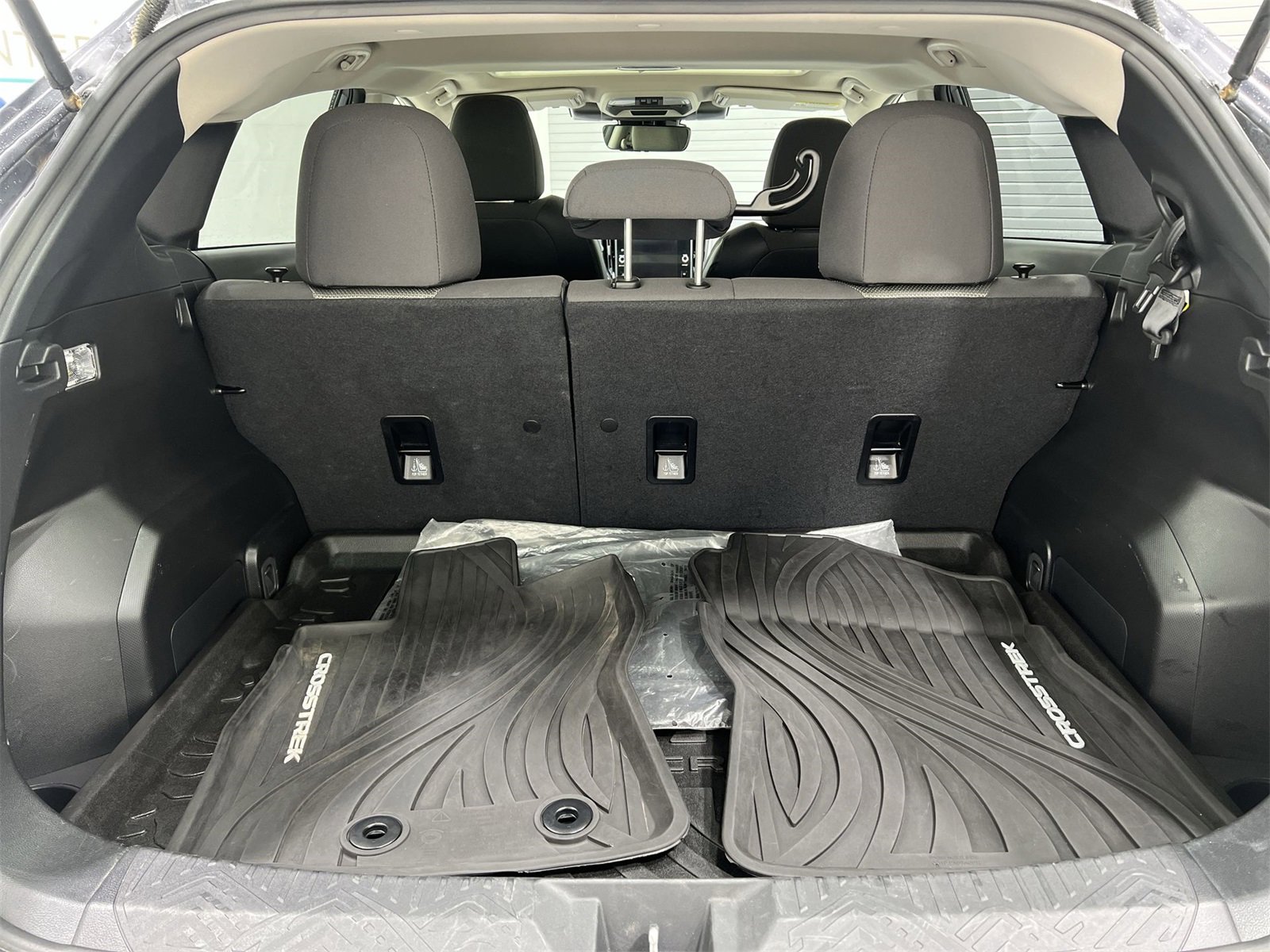 Used 2024 Subaru Crosstrek 2.0i Premium image 23