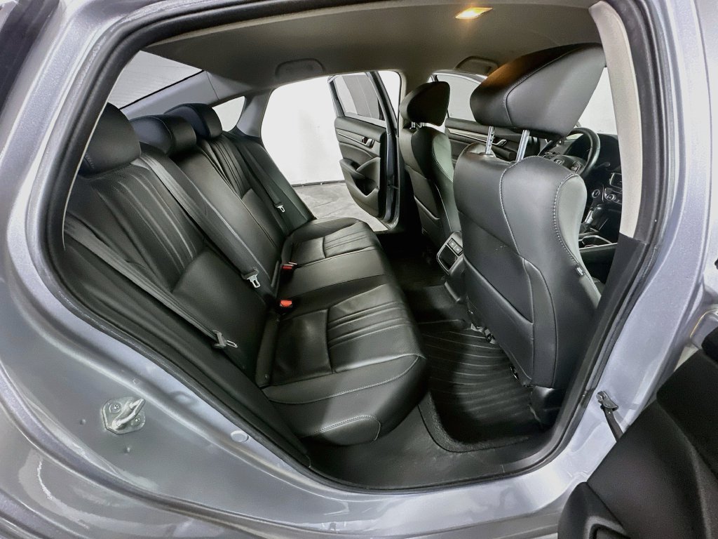 Used 2021 Honda Accord Sport Special Edition image 12