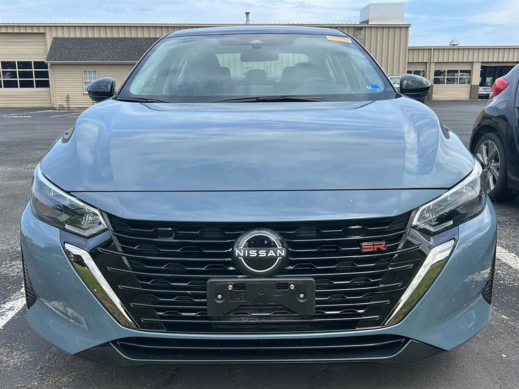 Used 2025 Nissan Sentra SR FWD image 8