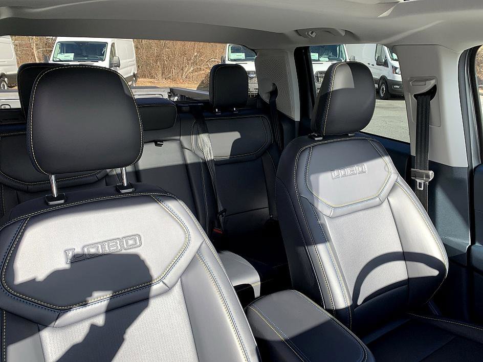 New 2026 Ford Maverick Lobo image 21