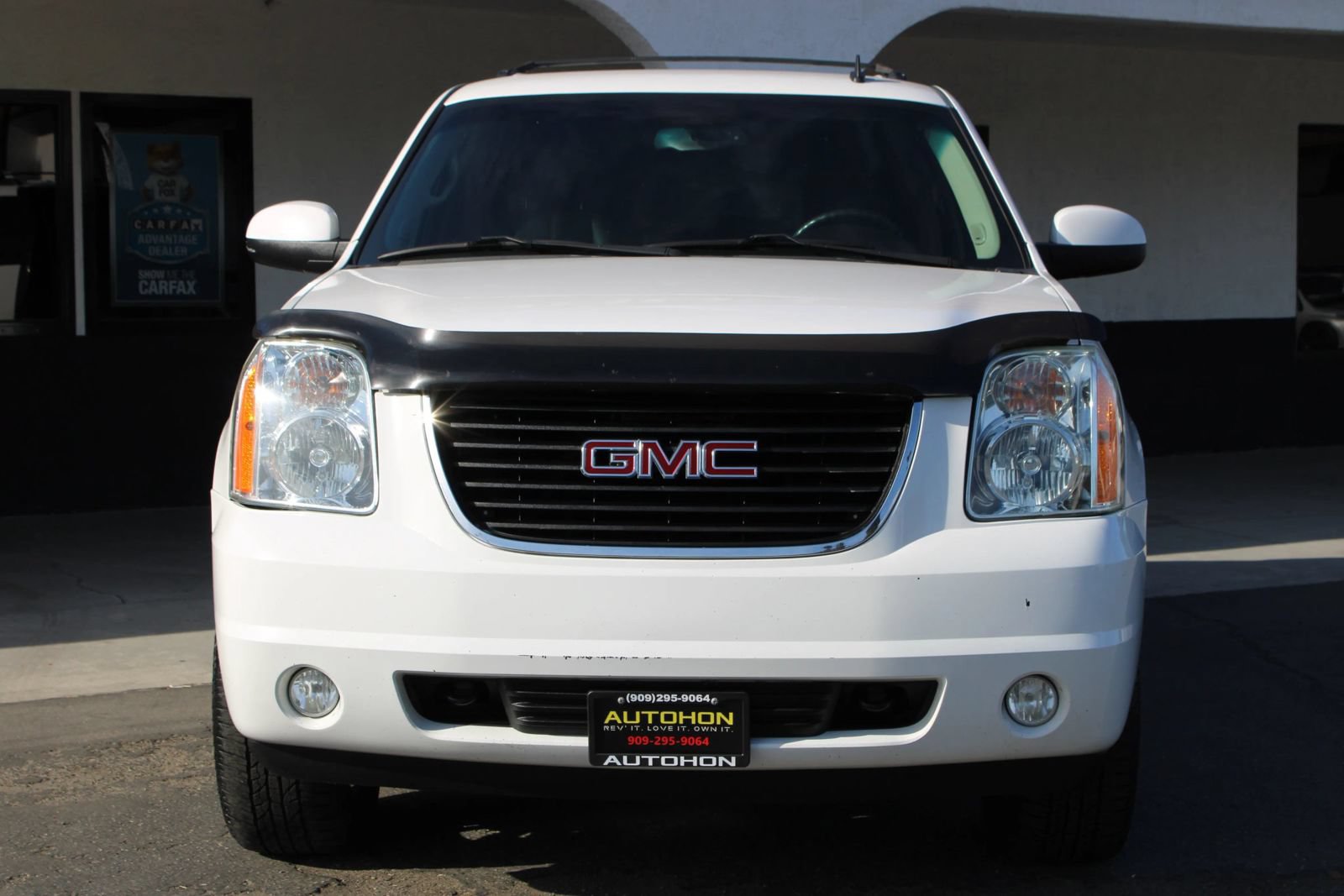 Used 2013 GMC Yukon SLT AWD/4WD image 2