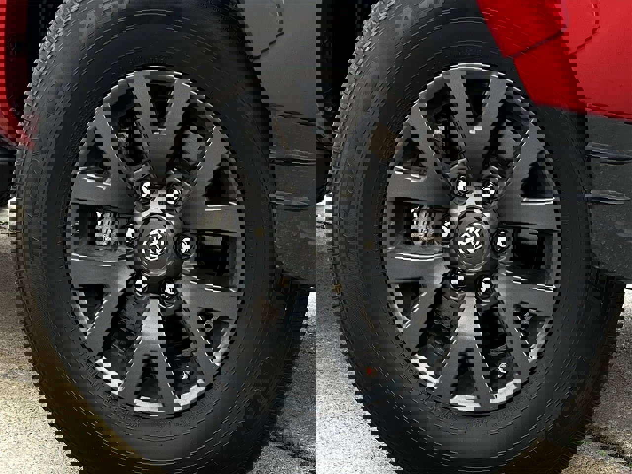 Used 2022 Toyota Tacoma SR5 image 28