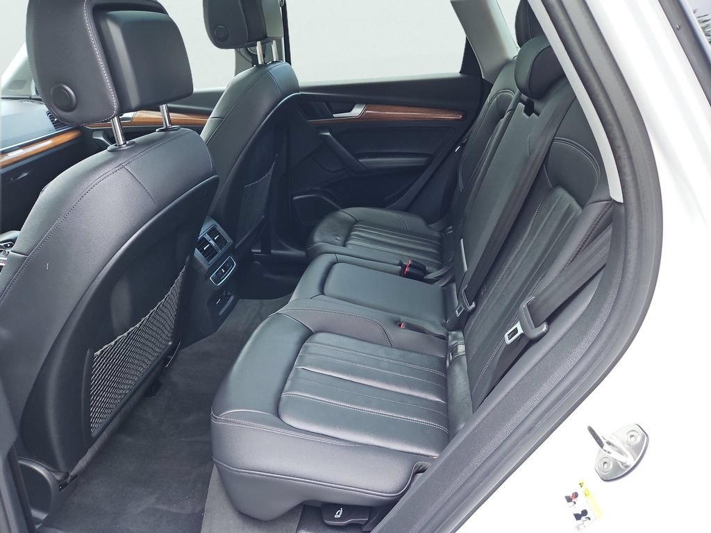 Used 2023 Audi Q5 2.0T Premium Plus AWD/4WD image 36