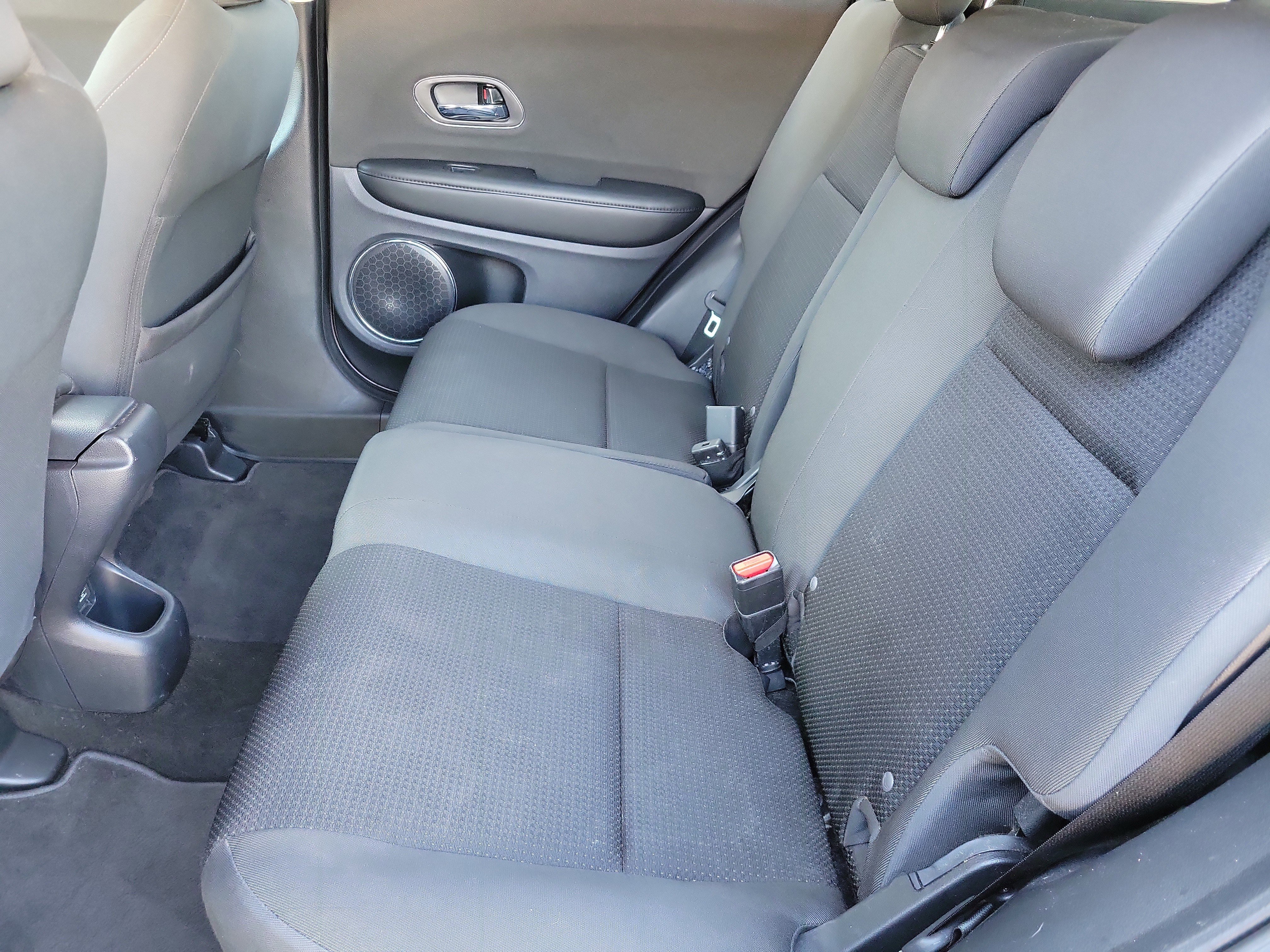 Used 2021 Honda HR-V EX image 12