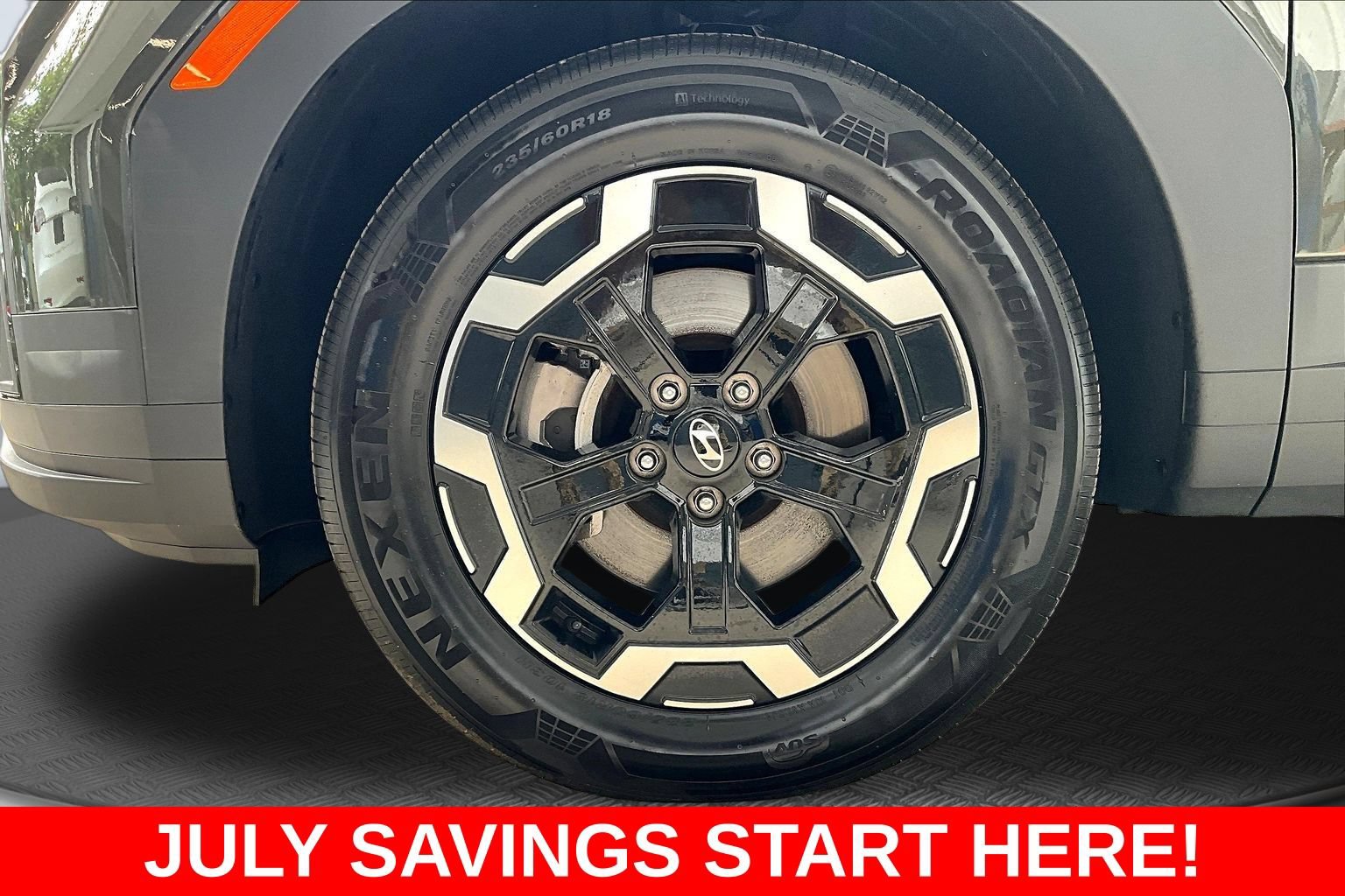Used 2025 Hyundai Santa Fe SEL FWD image 39