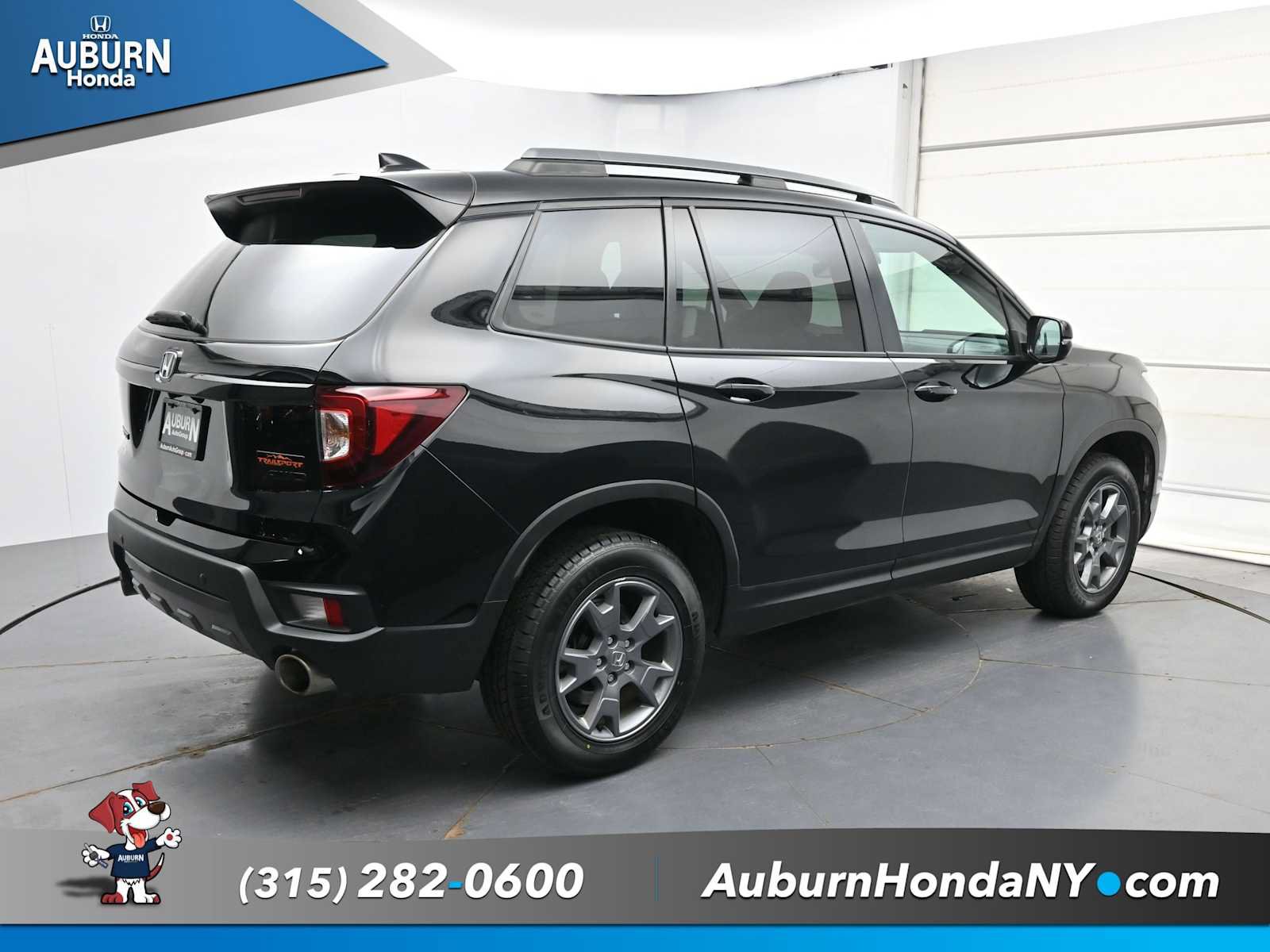Used 2024 Honda Passport TrailSport image 17